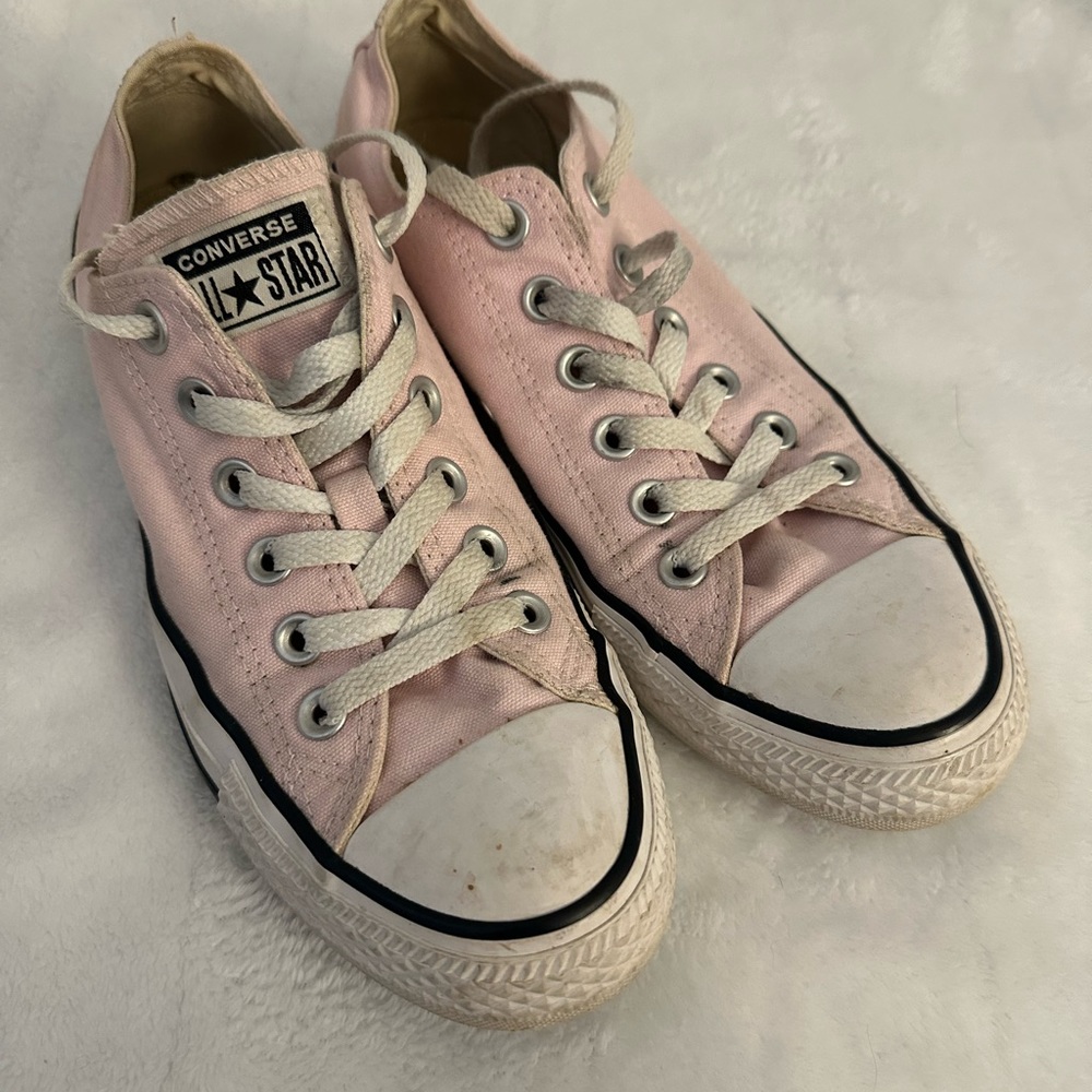 Vintage Pink Converse